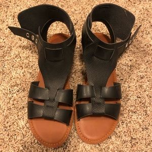 Black American eagle sandals